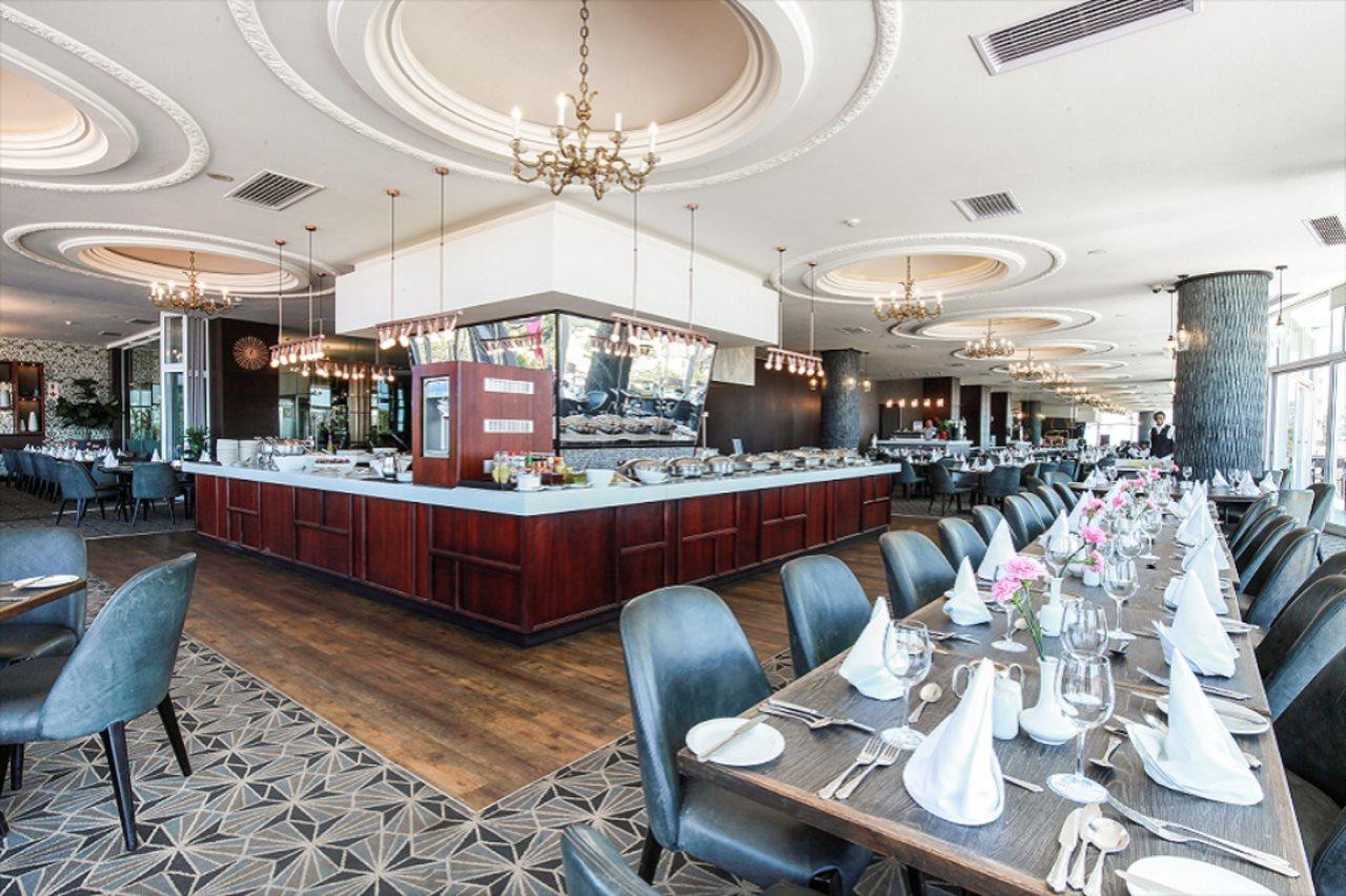 Blue Waters Hotel Durban Exterior photo The restaurant