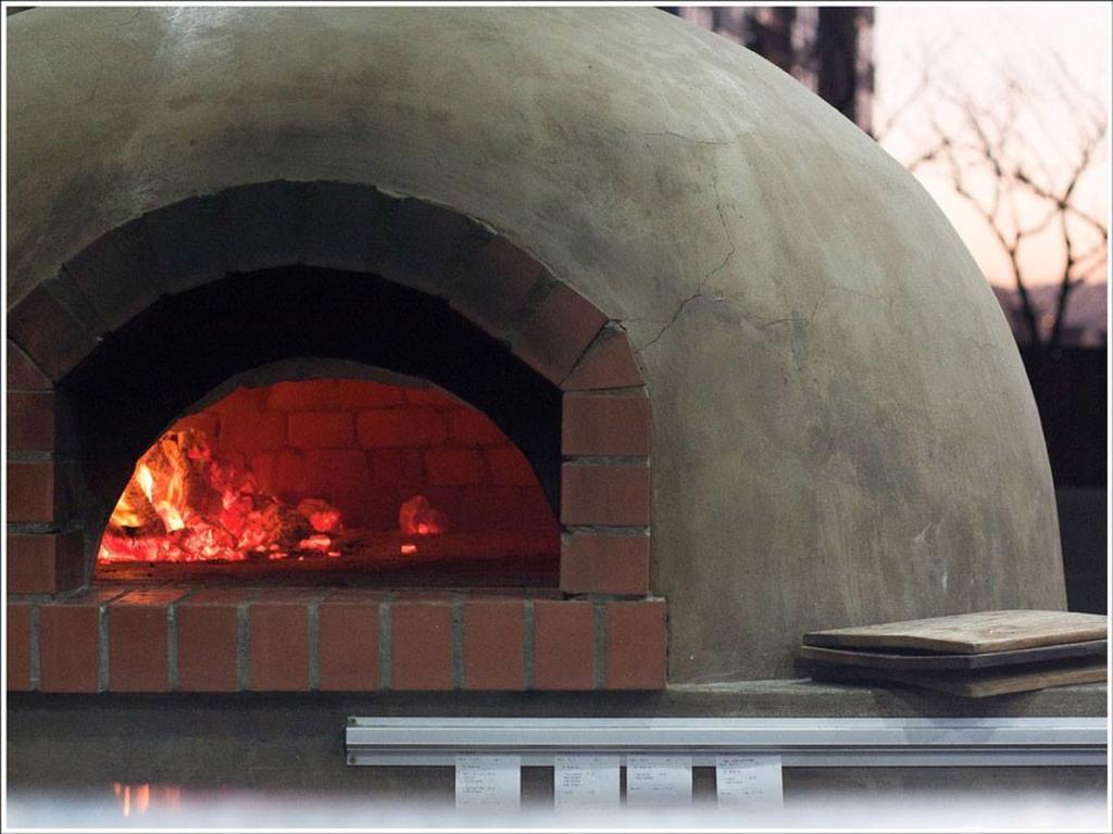 Blue Waters Hotel Durban Exterior photo A wood fired pizza oven